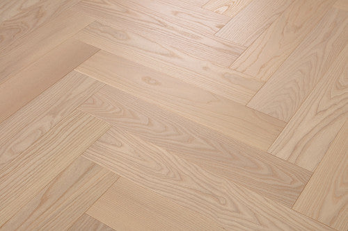 European Ash Herringbone Plaza ANDERSON WOOD