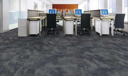 Fuzion Bala Bay (3000) Chestermere flooring room scene