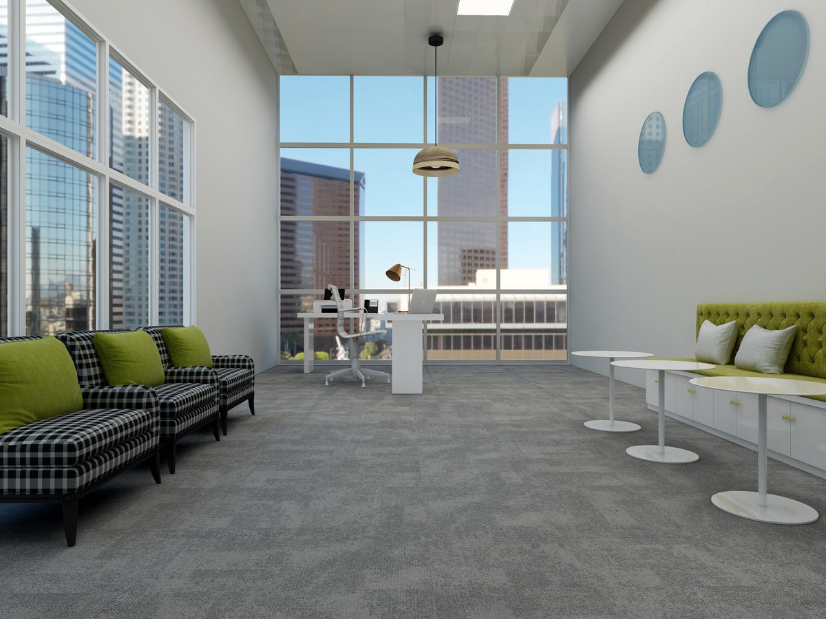 Fuzion Bala Bay (3000) Garibaldi flooring room scene