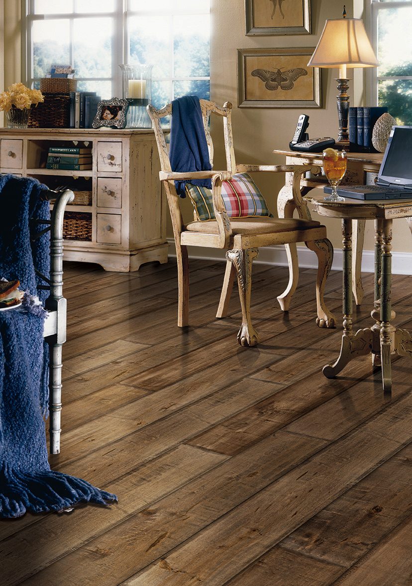 Fuzion Waterfront Waverly Maple flooring room scene